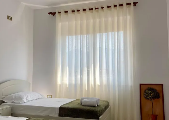 Cityscape 4- Gem * Tirana