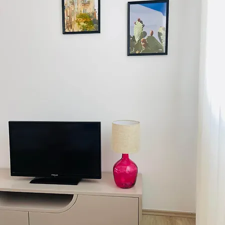 Apartamento Cityscape 4- Gem Tirana